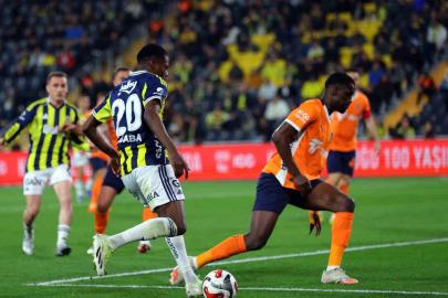 Trendyol Süper Lig: Fenerbahçe: 3 - RAMS Başakşehir: 1 (Maç sonucu)