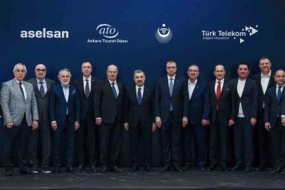 Türk Telekom CEO’su Şahin: "Yerli ve milli haberleşme cihazı üretimi kırmızı çizgimizdir"