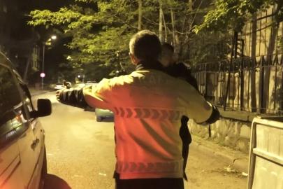 Uygulamada görüntü alan gazetecinin üzerine yürüdü: "Çekme beni senin donuna kadar alırım"