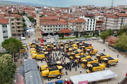 Yerköy’de biçerdöverler festival havasında uğurlandı