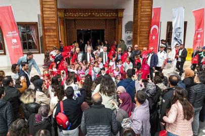 Yunusemre’de bayram coşkusu sokaklara taşacak