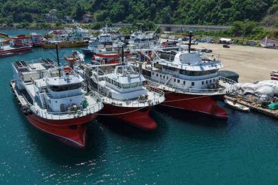 50 tonluk orkinos avı kotasını 42 günde doldurup Yoroz Limanı’na demirlediler