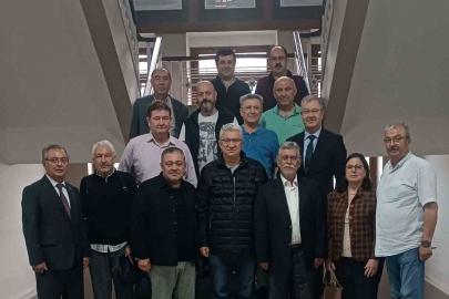 Afyon Lisesi Mezunları Derneği ilk kongresini yaptı
