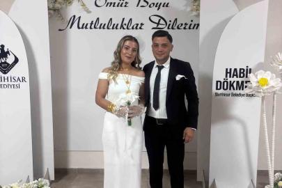 Anlamlı tarihte mutluluğa ’evet’ dediler