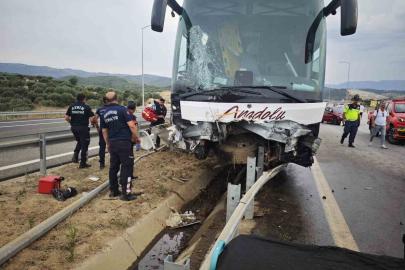 Aydın-Denizli otoyolunda feci kaza: 1’i ağır 20 yaralı