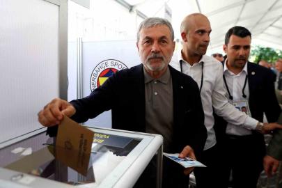 Aykut Kocaman: "Bu ayrışmanın öznelerinden biri haline geldim. Bu durumdan son derece şikayetçiyim"