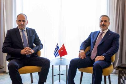 Bakan Fidan, Yunan mevkidaşı Gerapetritis ile görüştü