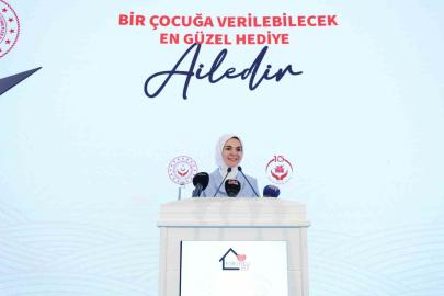 Bakan Göktaş: "11 bin 22 çocuğumuz 9 bin 277 koruyucu ailemizin yanında hayatını sürdürmektedir"