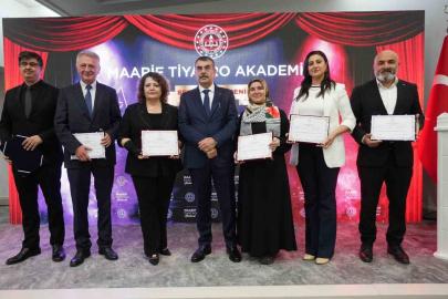 Bakan Tekin: "Sanatı eğitim süreçlerinin ayrılmaz bir parçası olarak görüyoruz"