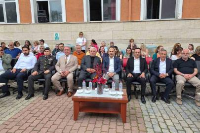 Bandırma’da hayat boyu öğrenme şenliği ve yılsonu sergisi açıldı