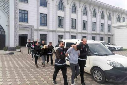Çamaşırhanede 1 kişinin hayatını kaybettiği kavgayla ilgili ilk duruşma yapıldı: 1 sanık tahliye edildi