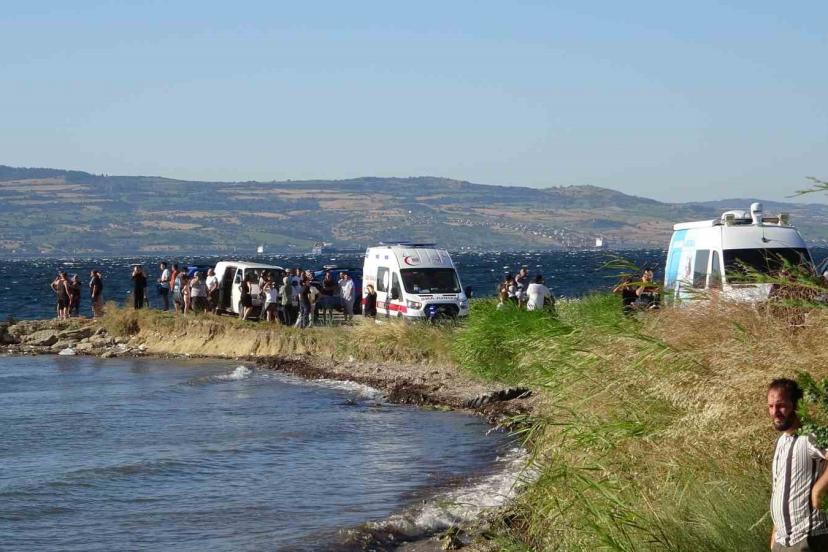 Çanakkale’de denizde kaybolan 14 yaşındaki kız aranıyor