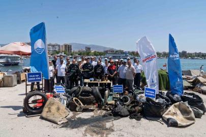 Denizden çıkanlar pes dedirtti: Klozet kapağı ve araba lastiği bile var