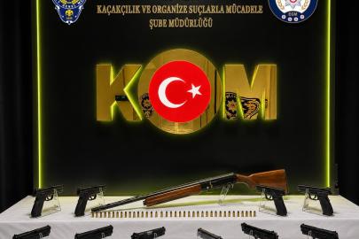 Denizli’de silah kaçakçılığı operasyonunda 3 kişi tutuklandı