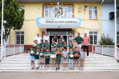 Efeler’in çevreci minikleri ödüllerine kavuştu
