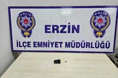 Erzin’de ehliyet sınavına kopya düzeneğiyle giren şahıs yakayı ele verdi