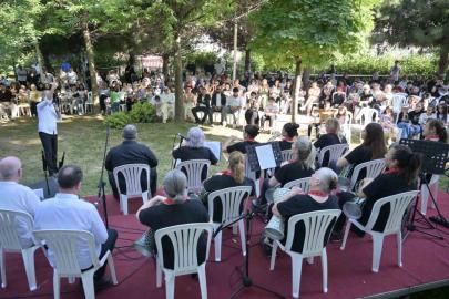 Esenyurt Ulu Çınar’da müzik dolu dönem finali