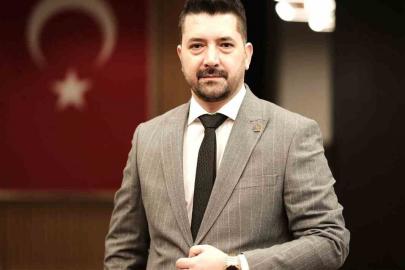 ESMİAD Başkanı Sinlenmez: "Şehrimizin geleceği adına atılan her adımın destekçisiyiz"