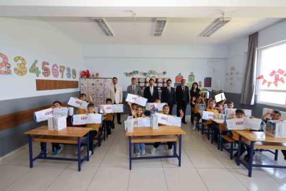 Hatay’da 368 bin 320 öğrenci karne heyecanı yaşadı