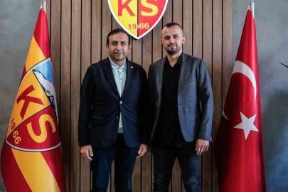 İlhan Parlak, Kayserispor’da genel koordinatörlük görevine getirildi