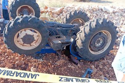 Kahramanmaraş’ta traktörün altında kalan sürücü hayatını kaybetti