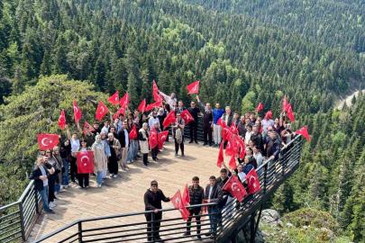 Kastamonu’da gençlik yürüyüşü: Doğanın tadını çıkardılar