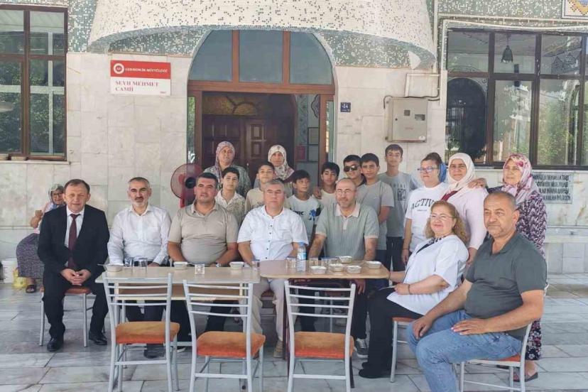 Kaymakam Doğru, aşure programında vatandaşlarla buluştu