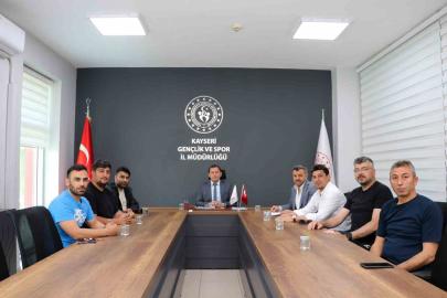 Kayseri’de kayak sporunun geleceği masaya yatırıldı