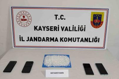 Kayseri’de uyuşturucu operasyonu: 4 gözaltı