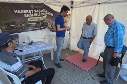 Kütahya’da "Hareket yaşını öğren, sağlıklı yaşa" kampanyası için oluşturulan ölçüm noktası ilgi görüyor