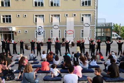 Mezuniyet festivalinde hafıza teması hayat buldu