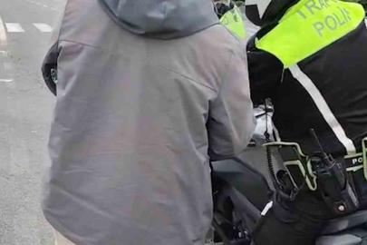 Niğde’de YKS’ye geç kalan öğrencileri polis yetiştirdi