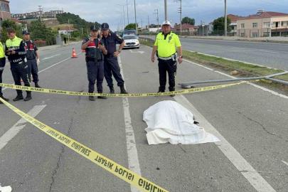 Refakatçi olarak hastaneye giderken kazada hayatını kaybetti