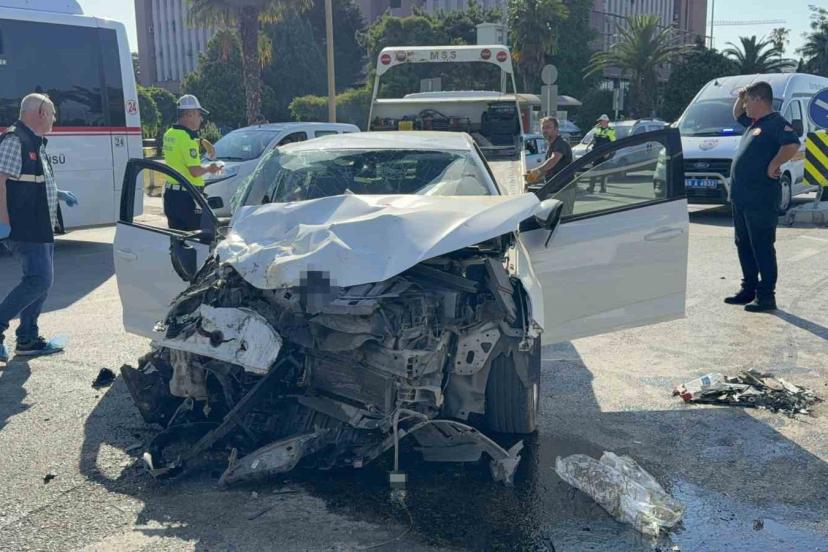 Samsun’da halk otobüsünün karıştığı kazada 1 kişi hayatını kaybetti