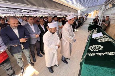 Yangında hayatını kaybeden engelli 3 kardeş toprağa verildi
