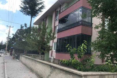 Yaşlı kadın evinde öldürüldü