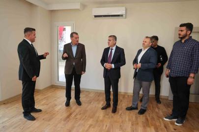 Zeytinburnu’nda Alya Merkezefendi Konutları’nın anahtar teslim töreni gerçekleştirildi