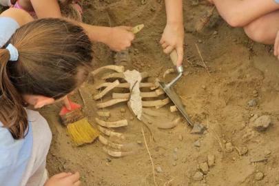Zonguldak’ta çocuklar arkeolojik kazı heyecanı yaşadı