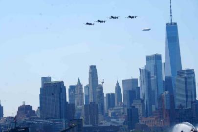 ABD’nin bağımsızlığının 250. yılı New York’ta hava ve deniz törenleriyle kutlandı