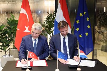Bakan Bolat,  Türkiye-Hollanda 6. Dönem JETCO Toplantısı’na katıldı