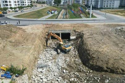 Büyükşehir’den Balkan Mahallesi’nde yoğun mesai