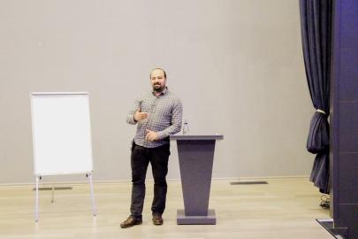 ÇOMÜ’de taciz dosyası olan akademisyenin dosyasına mahkemeden yürütmeyi durdurma kararı