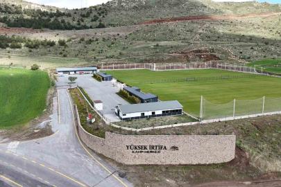 Erciyes yüksek İrtifa Kamp Merkezi, yeni sezona hazır