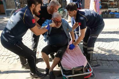 Kaldırımda yürürken hastanelik oldu