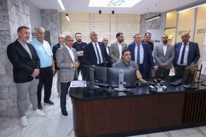 KKTC heyeti AOSB’nin dijital altyapısını yerinde inceledi
