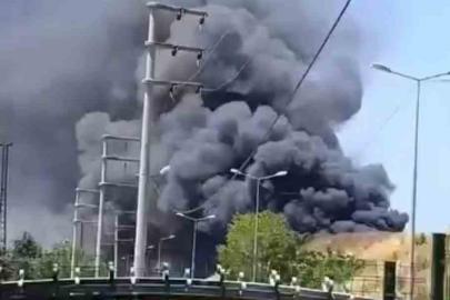 Kocaeli’de iş yerinde çıkan yangına müdahale ediliyor