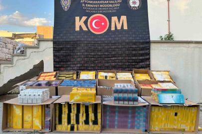 Polis durdurduğu tırda 13 bin 140 paket gümrük kaçağı sigara ele geçirdi
