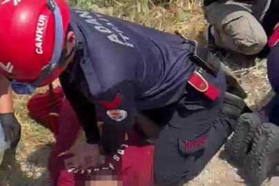Sulama kanalına devrilen otomobildeki anne ve oğlu hayatını kaybetti