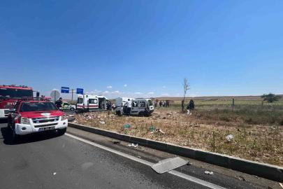 Tekirdağ’da kamyon ile otomobil çarpıştı: 2 ölü, 3 yaralı