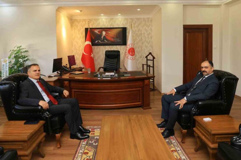 Vali Akbıyık’tan Cumhuriyet Başsavcısı Kayaközü’ne ‘Hayırlı Olsun’ ziyareti